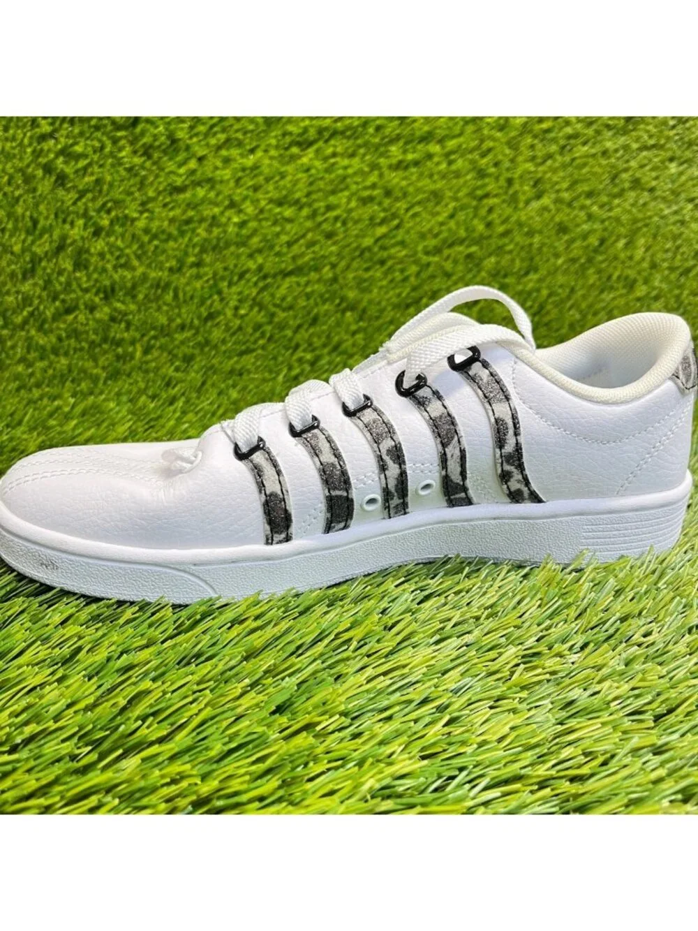 K-Swiss Court Pro II Leopard Womens Size 6.5 White Black Athletic Shoes Sneakers
